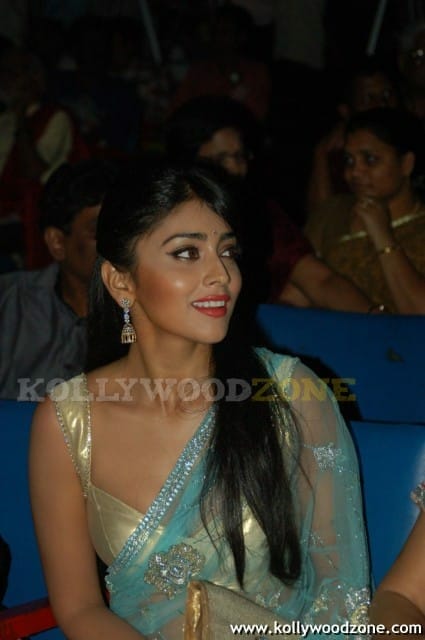 Hot Shirya Saran Pictures