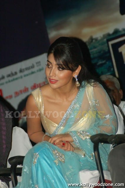 Hot Shirya Saran Pictures