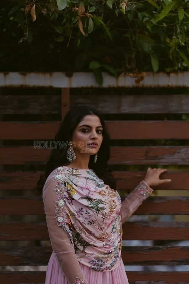 Malayalam Actress Nikhila Vimal in a Floral Printed Dress Pictures 04