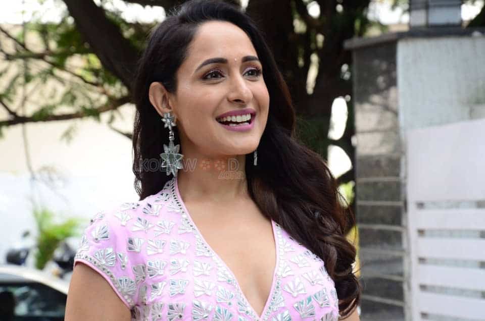 Pragya Jaiswal at Akhanda Movie Interview Stills 18