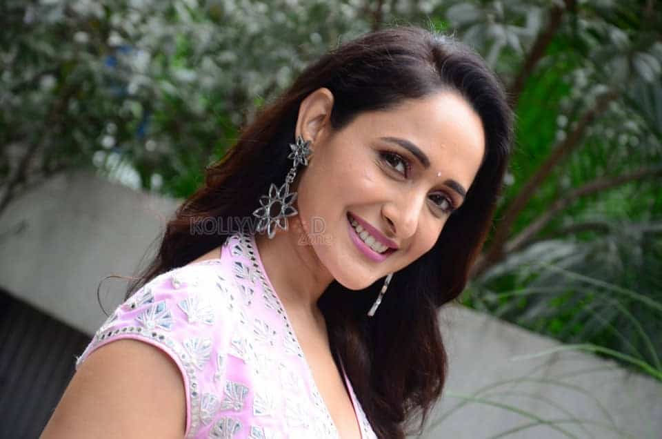 Pragya Jaiswal at Akhanda Movie Interview Stills 28