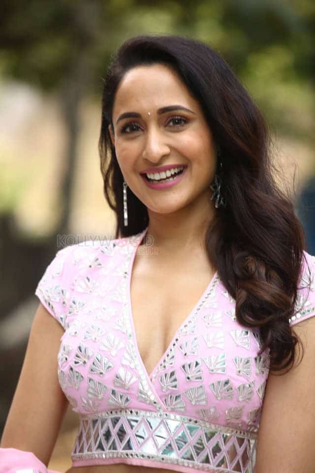 Pragya Jaiswal at Akhanda Movie Interview Stills 56