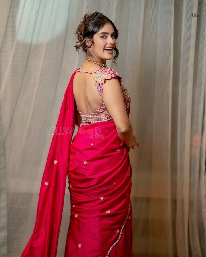 Ravishing Kavya Thapar in a Red Saree Photos 04