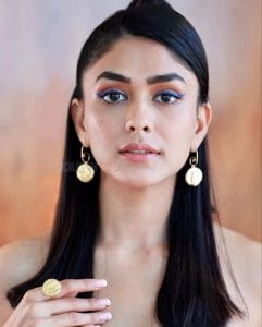 Sexy Mrunal Thakur In A White Off Shoulder Dress Photos 01 (247283