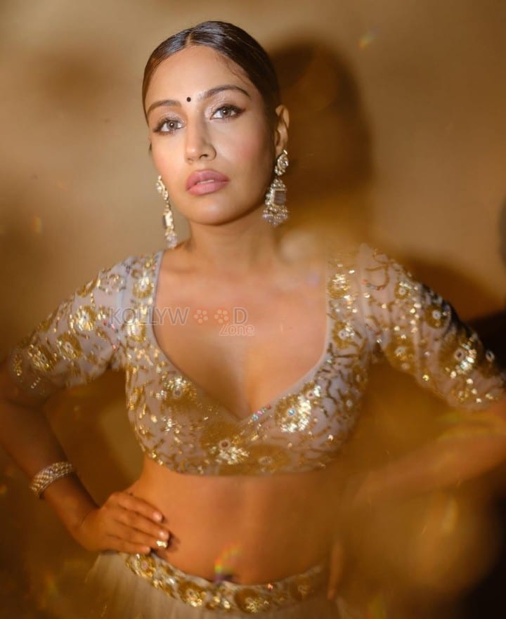Sexy Surbhi Chandna in a Stylish Lehenga Photos 02