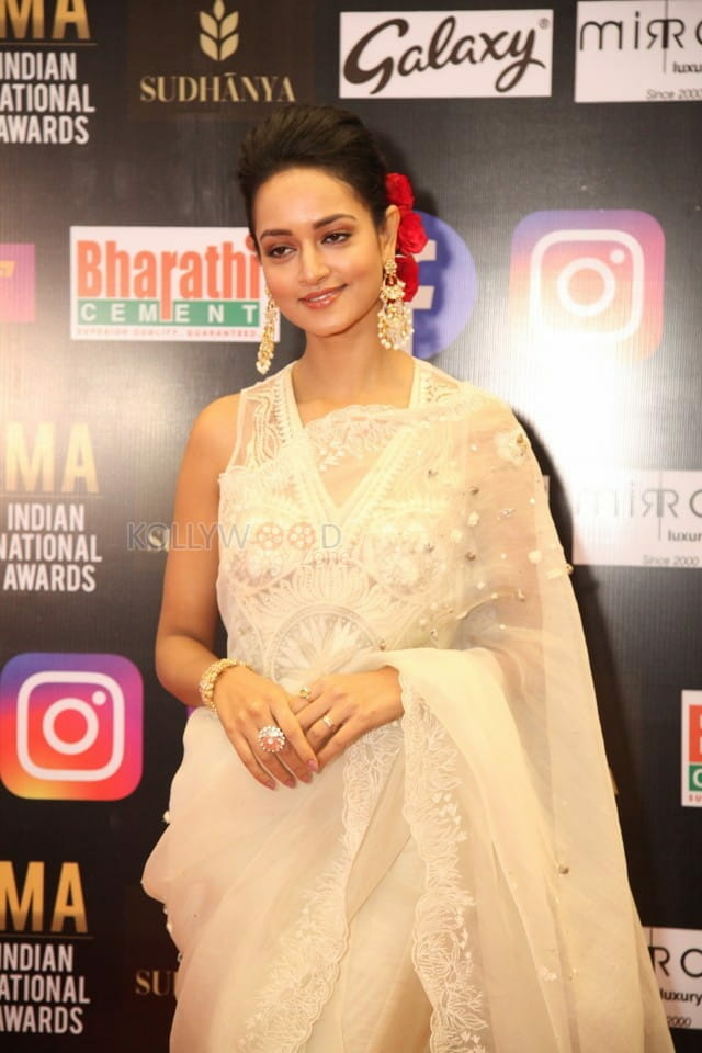 Shanvi Srivastava at SIIMA Awards 2021 Day 2 Photos 06