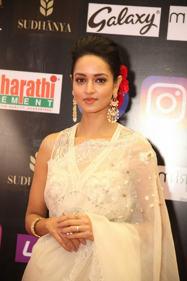 Shanvi Srivastava at SIIMA Awards 2021 Day 2 Photos 10