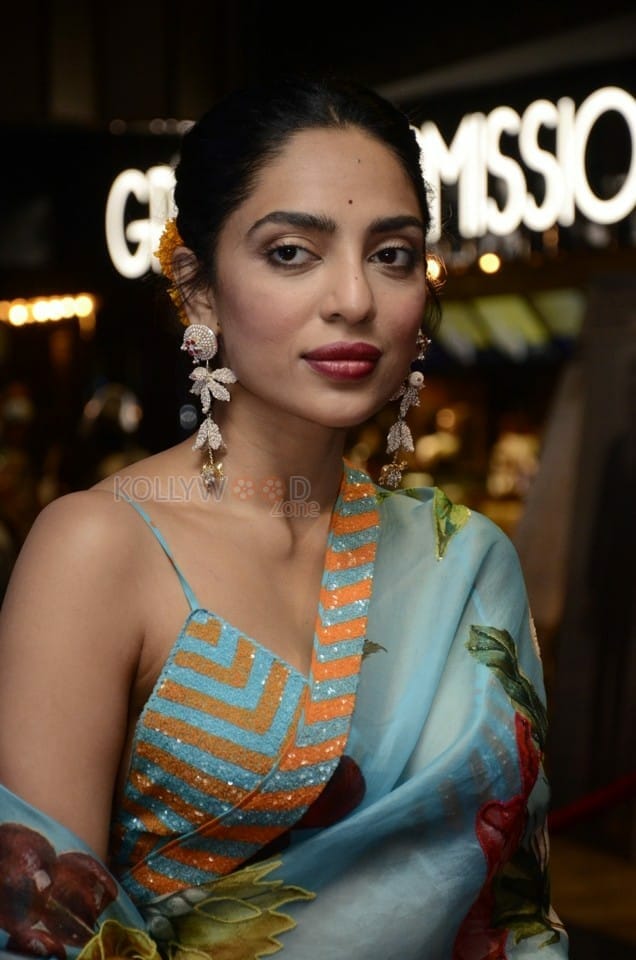 Sobhita Dhulipala at Major Movie Teaser Launch Stills