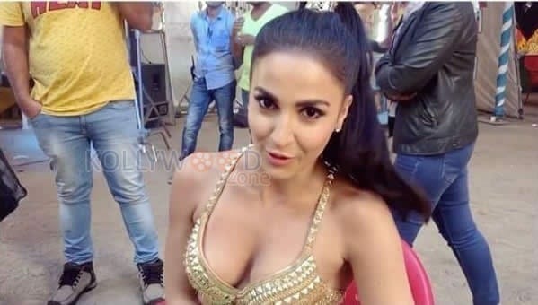 Swedish Bollywood Actress Elli Avrram Photos