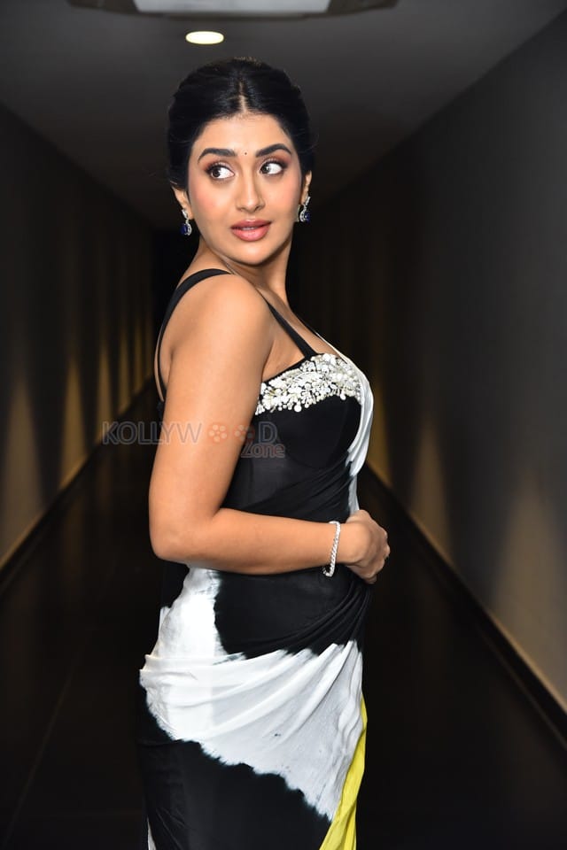 Telugu Actress Rashi Singh at 3 Roses Season 2 Press Meet Photos 25