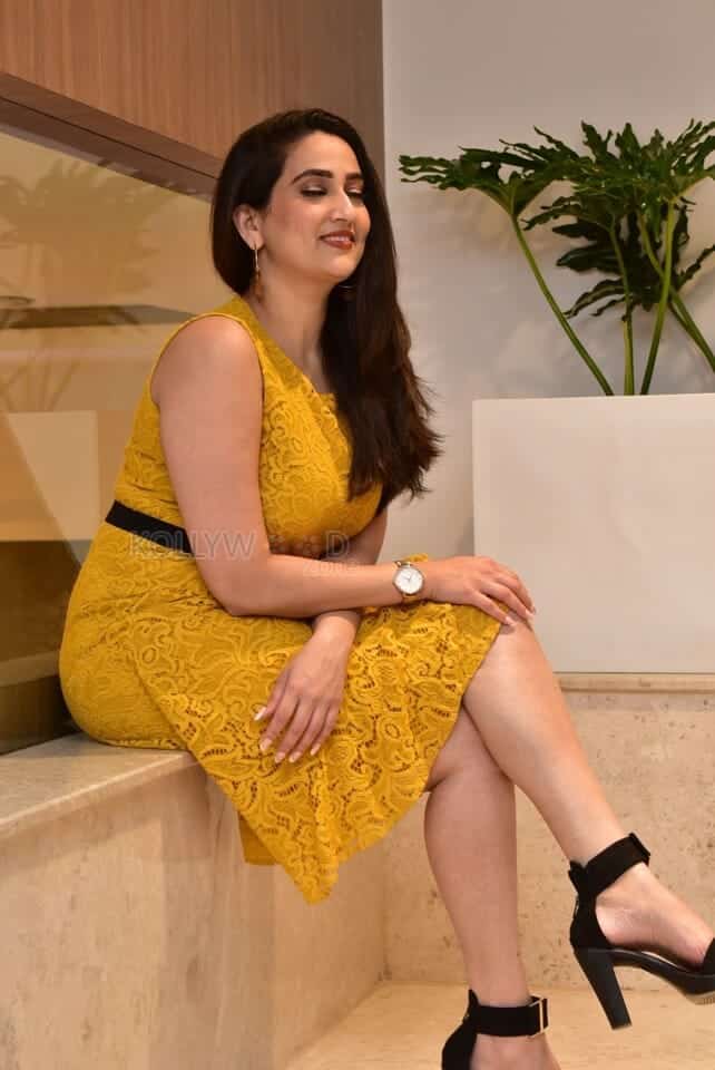 Telugu Anchor Manjusha at Mukhachitram Movie Pre Release Event Stills 17