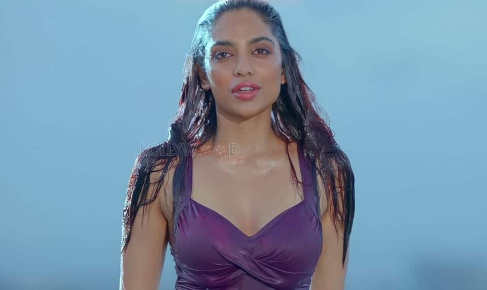 The Night Manager Actress Sobhita Dhulipala Wet Swimsuit Pictures 01