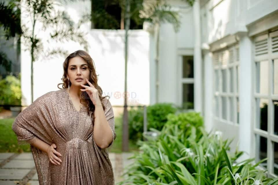 Valimai Actress Huma Qureshi Photos 04