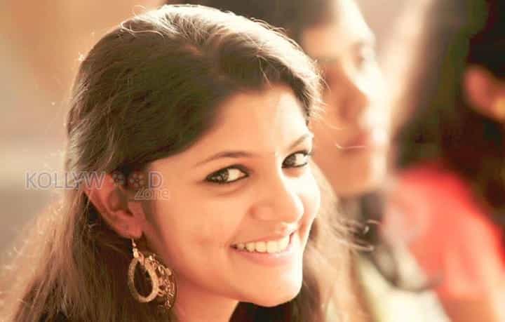 Thottakkal Heroine Aparna Balamurali Photos