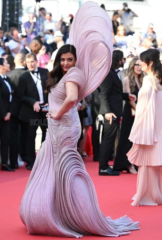 Actress Aishwarya Rai at Cannes 2022 Stills 17