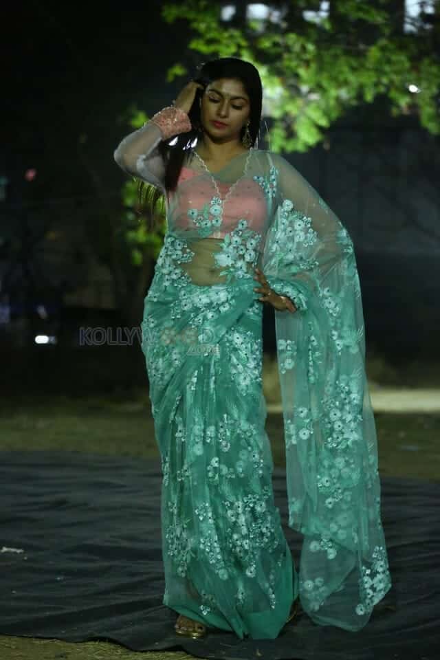 Actress Akshatha Srinivas at Surabhi 70MM Movie Pre Release Event Pictures 02