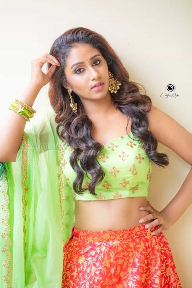 Actress And Model Dakkshi Guttikonda Photos