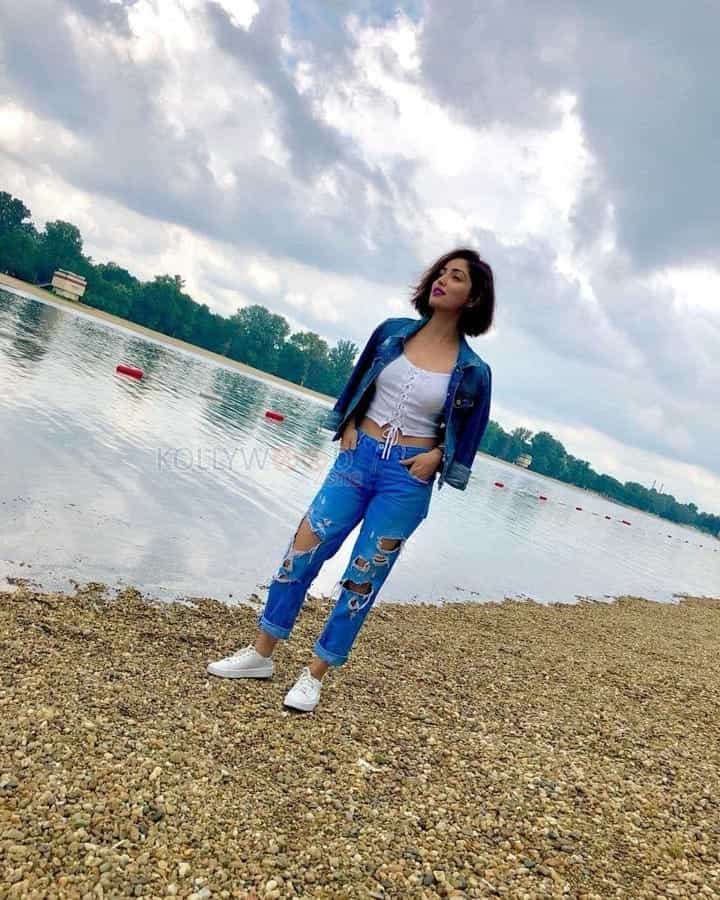 Actress And Model Yami Gautam Holiday Photos