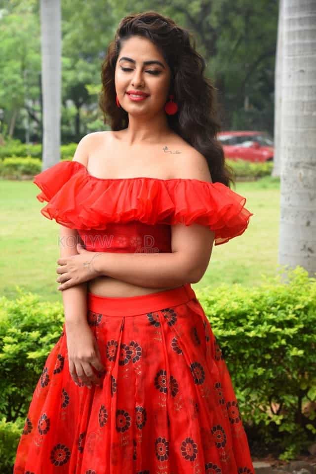 Actress Avika Gor At Raju Gari Gadhi Success Meet Photos