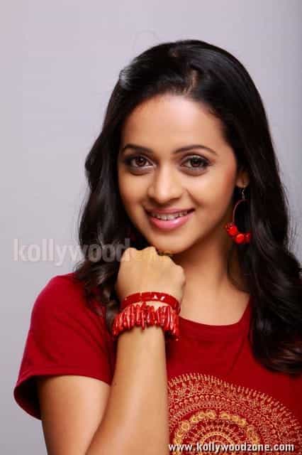 Actress Bhavana Sexy Photos