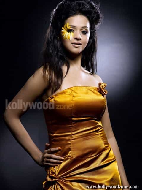 Actress Bhavana Sexy Pictures
