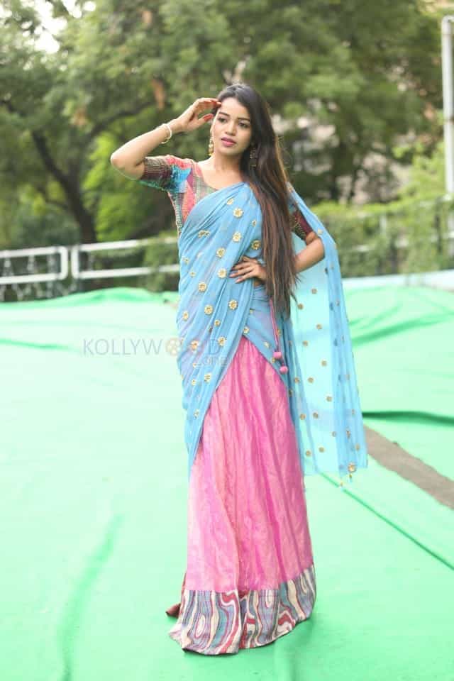 Actress Bhavya Sri At Indian Silk Expo Photos