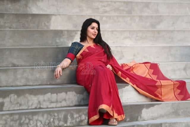 Actress Bhumika Chawla New Photoshoot Stills 01