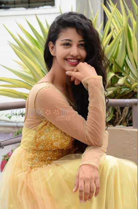 Actress Daksha Nagarkar New Pictures