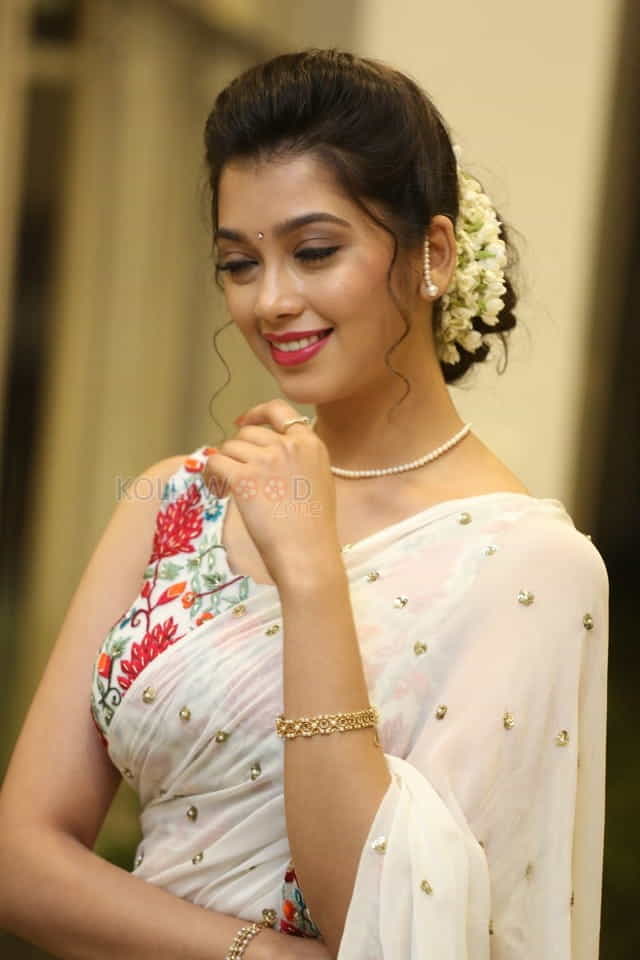 Actress Digangana Suryavanshi At Hippi Movie Pre release Event Photos