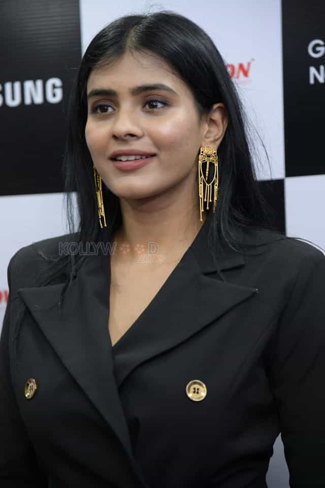 Actress Hebah Patel At Samsung Galaxy Note Launch Photos