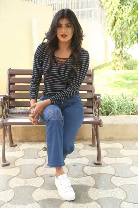 Actress Hebah Patel Latest Photos