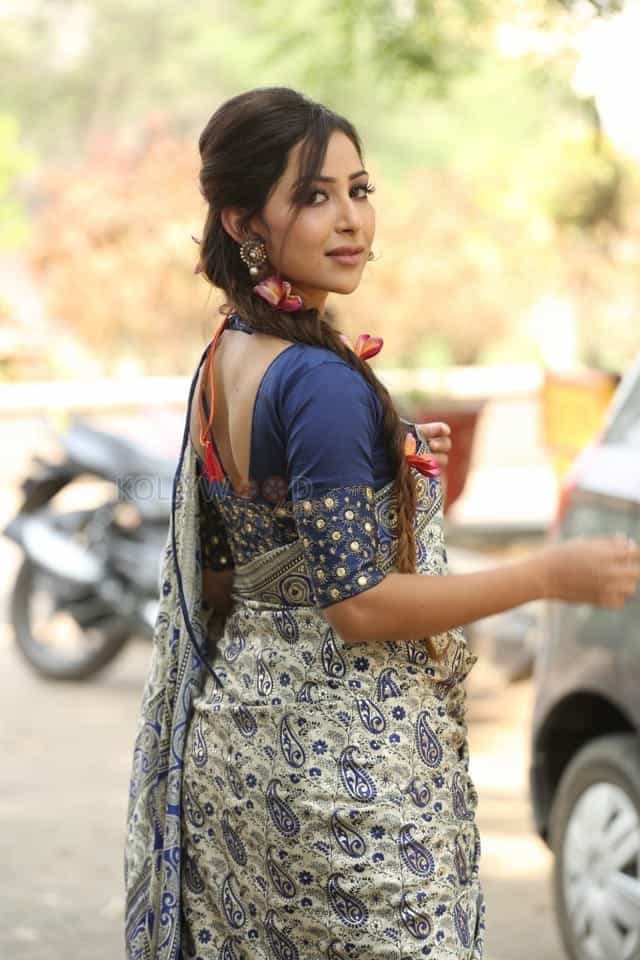 Actress Kapilakshi Malhotra At Ss Art Production No