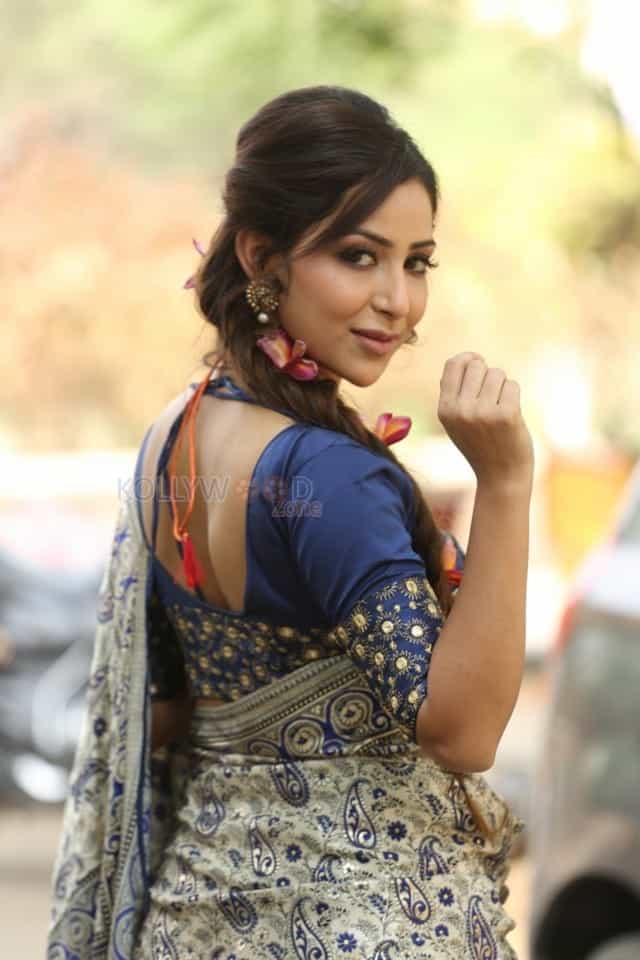 Actress Kapilakshi Malhotra At Ss Art Production No
