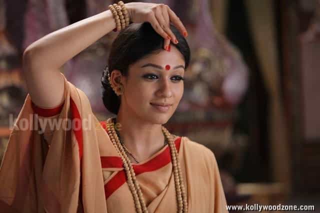 Actress Nayanthara In Sri Rama Rajyam Movie Pictures