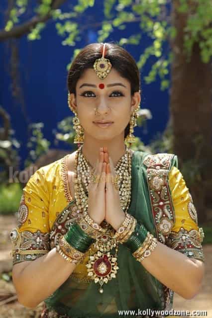 Actress Nayanthara In Sri Rama Rajyam Movie Pictures