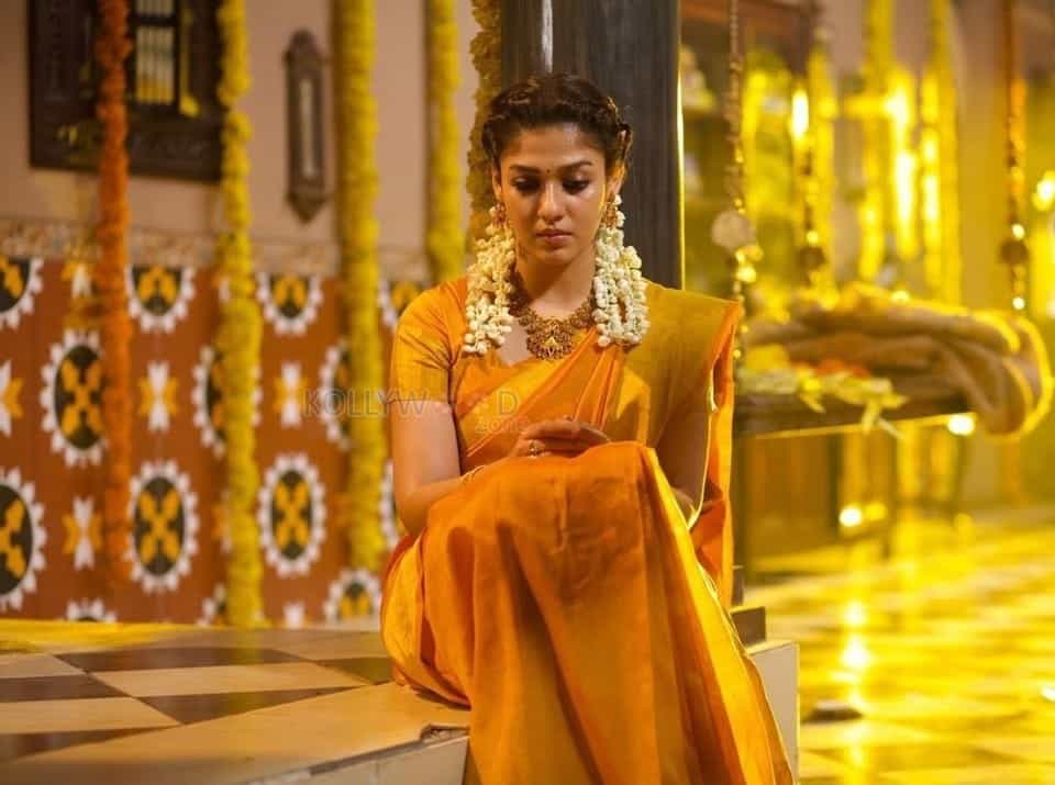 Actress Nayanthara Photos From Airaa Movie