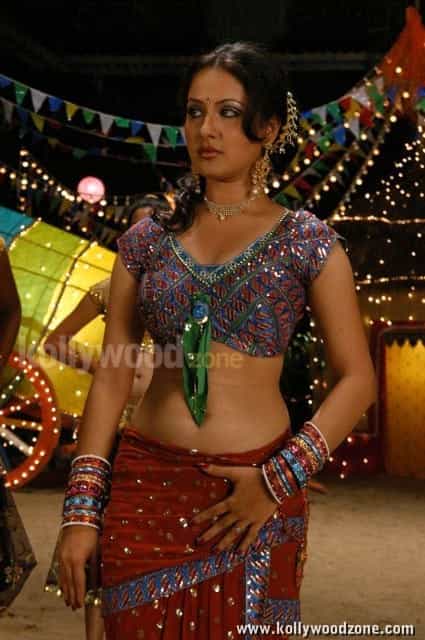 Actress Pooja Bose Sexy Pictures