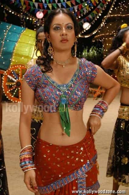 Actress Pooja Bose Sexy Pictures