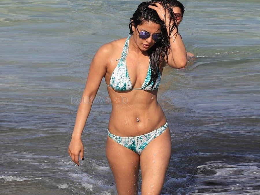 Actress Priyanka Chopra Birthday Special Photos