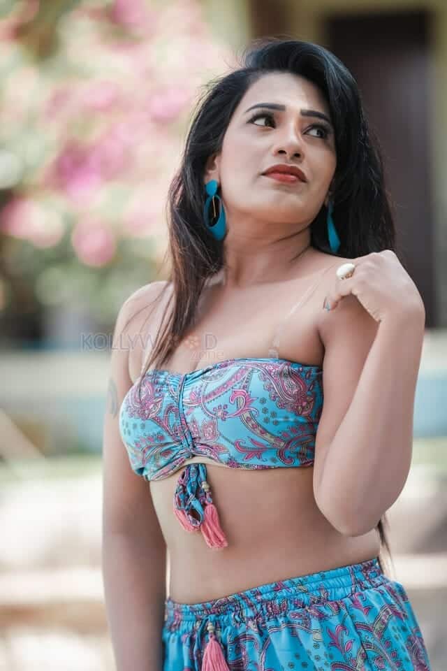 Actress Sanjana Naidu Glamour Photoshoot Stills 08