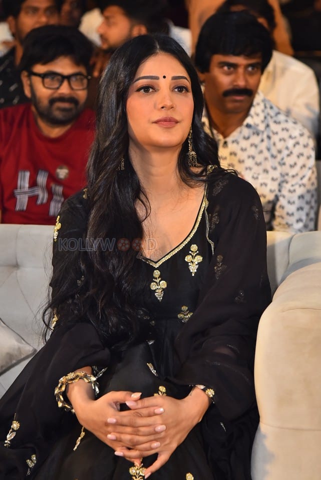 Actress Shruti Haasan at Coolie Pre Release Event Pictures 03