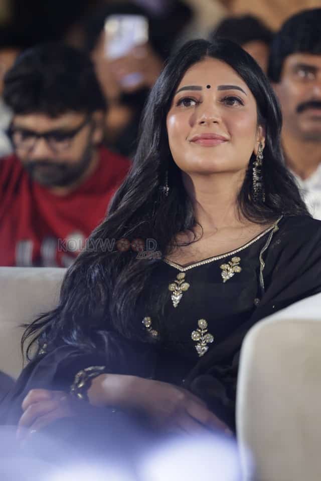 Actress Shruti Haasan at Coolie Pre Release Event Pictures 14