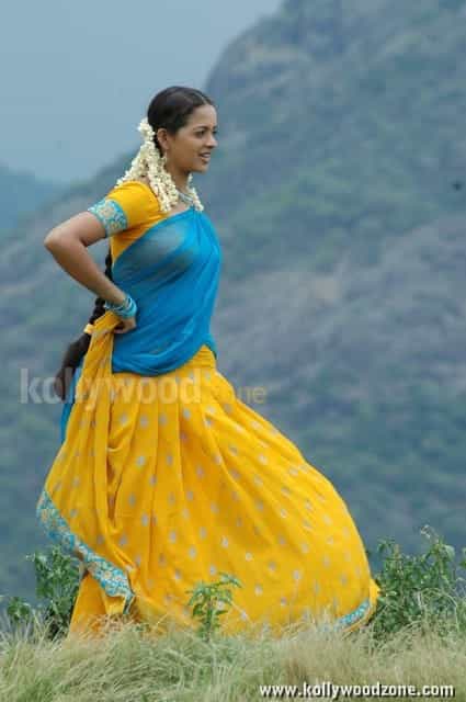 Bhavana Sexy Stills