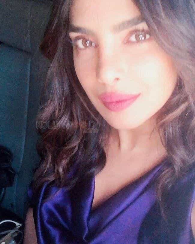 Bollywood Actress Priyanka Chopra New Pictures