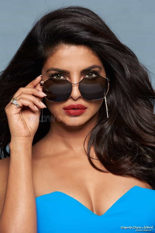 Bollywood Bombshell Priyanka Chopra Hot Cleavage Photo Shoot Photos