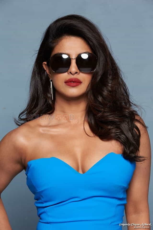 Bollywood Bombshell Priyanka Chopra Hot Cleavage Photo Shoot Photos