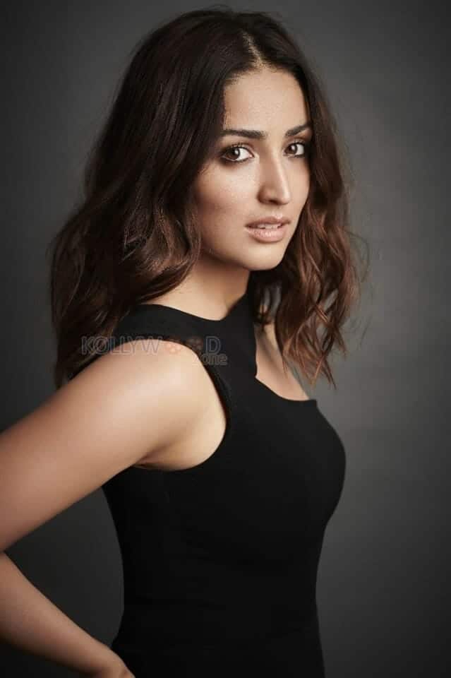 Charming Yami Gautam Photoshoot Stills 05