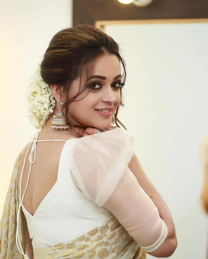 Malayalam Actress Bhavana New Pictures