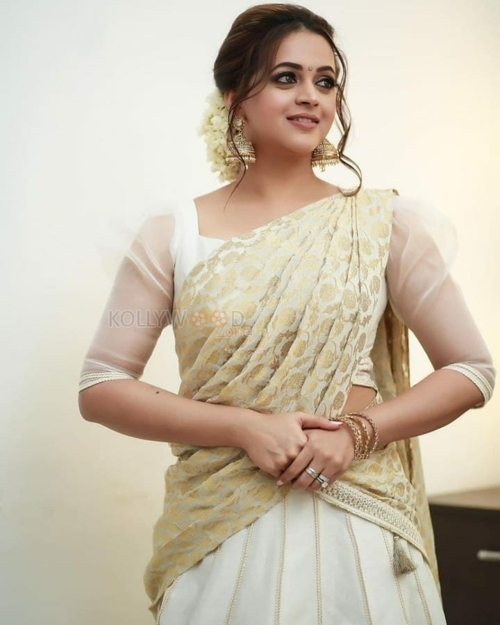 Malayalam Actress Bhavana New Pictures