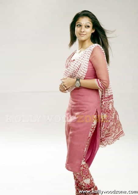 Nayantara In Boss Engira Baskaran Photos